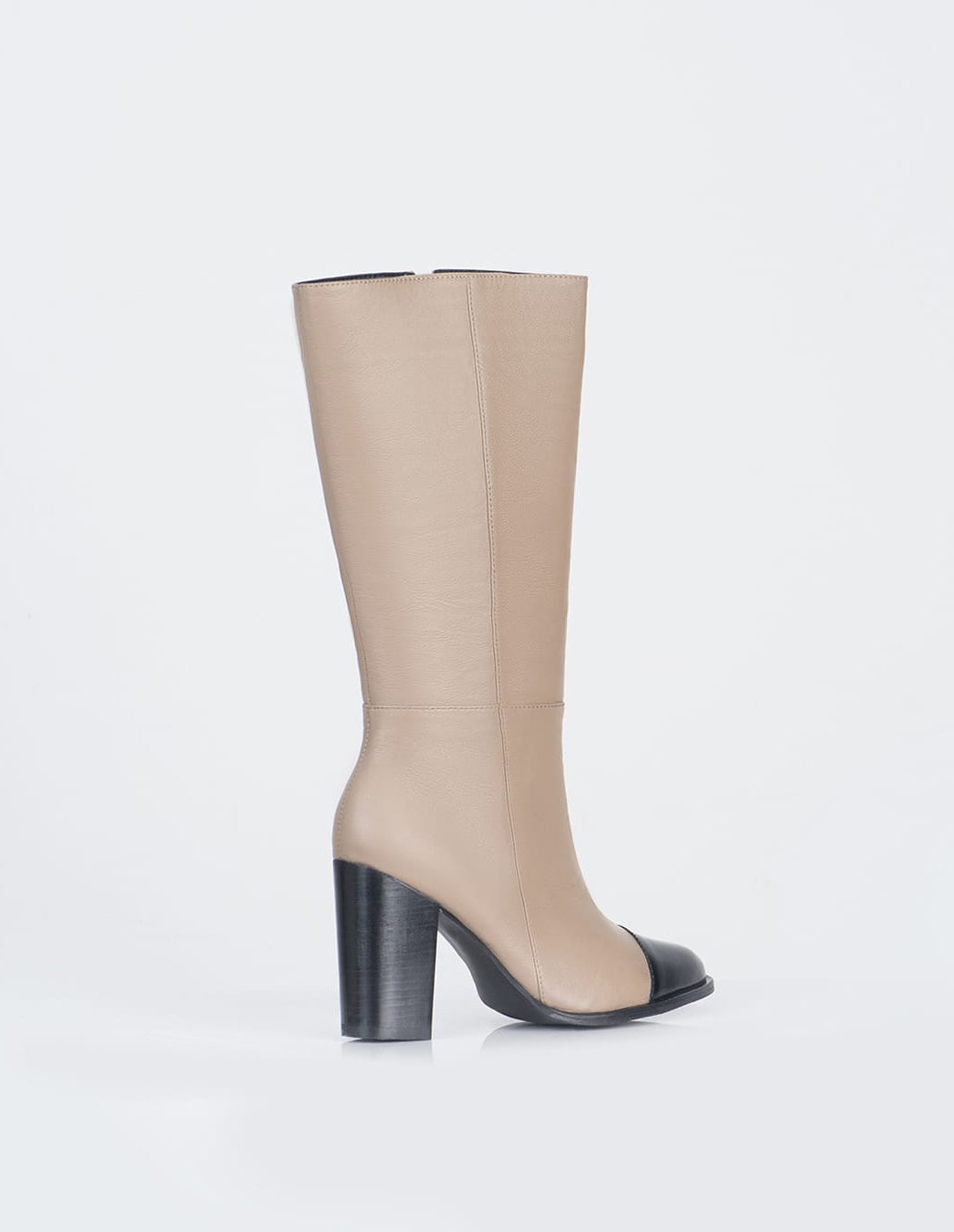 Bota Noa Charol x Cuero