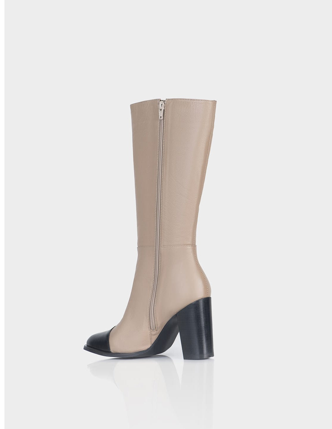 Bota Noa Charol x Cuero