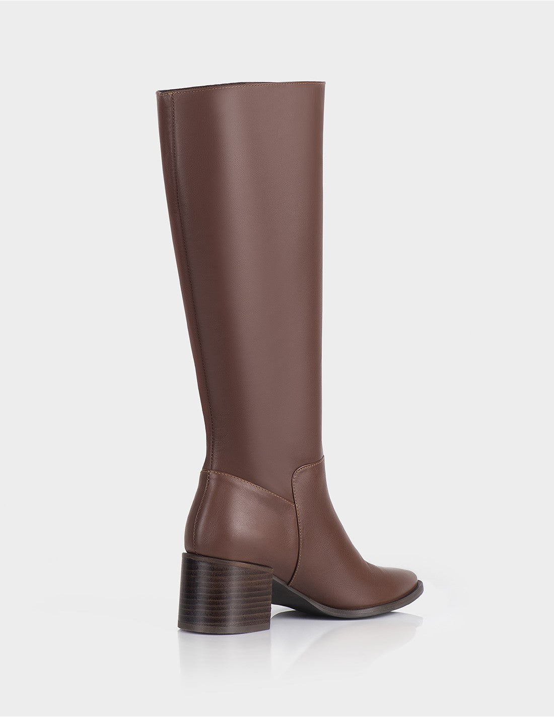 Bota Ferrara Cuero MB Conag