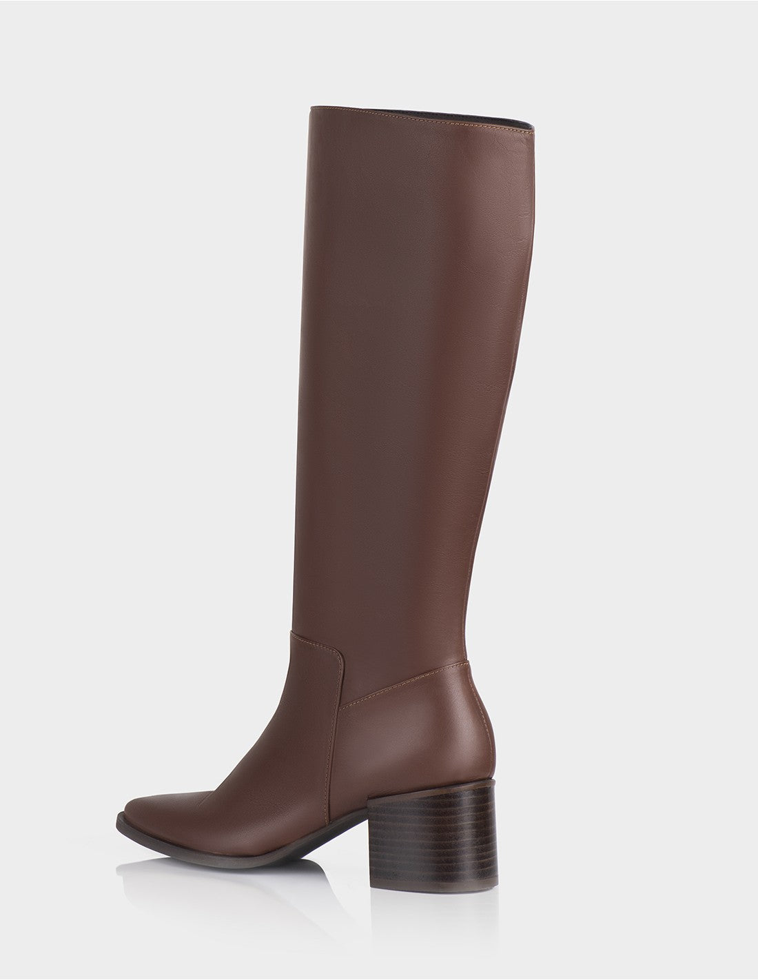 Bota Ferrara Cuero MB Conag